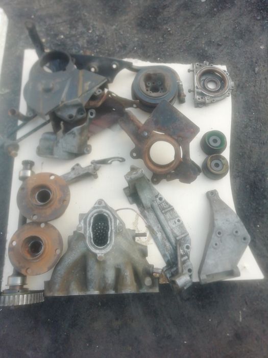 Автозапчасти б у