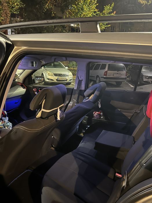 Vând Renault megane 2