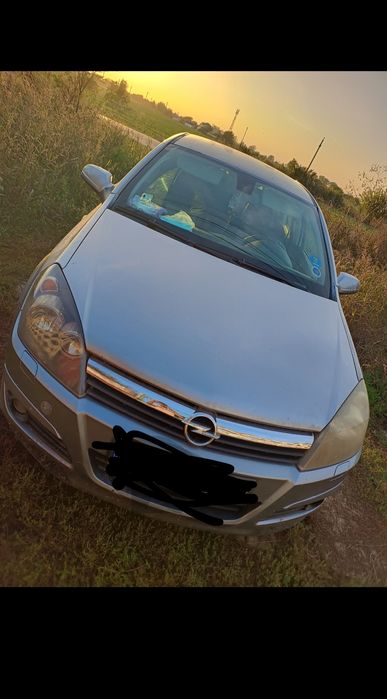 Vând sau schimb Opel Astra h 1.7d