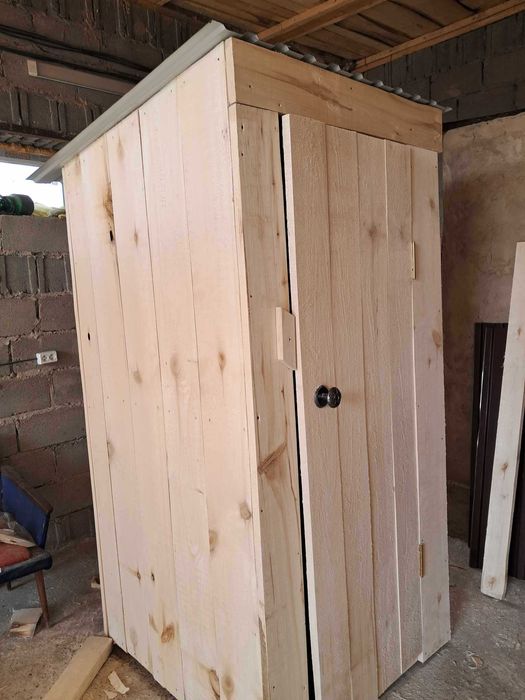 туалет с сидушкой неплохого качества