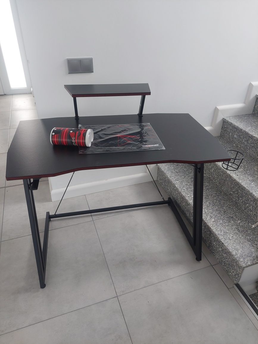 Birou Gaming Desino Gaming Desk 40 inch