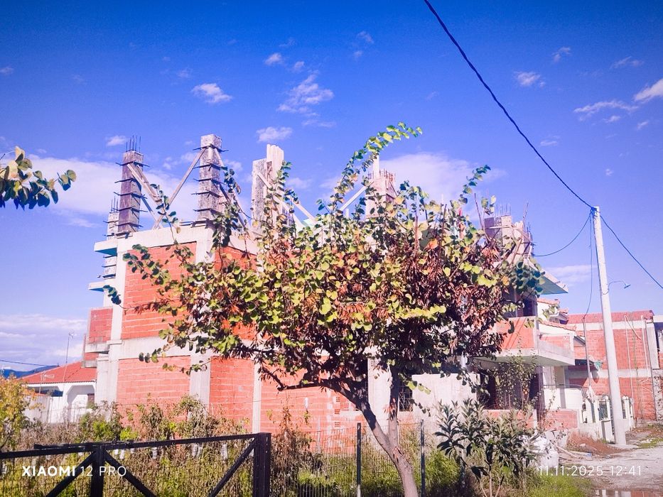 ПРОДАВА Мезонет в процес на строителство