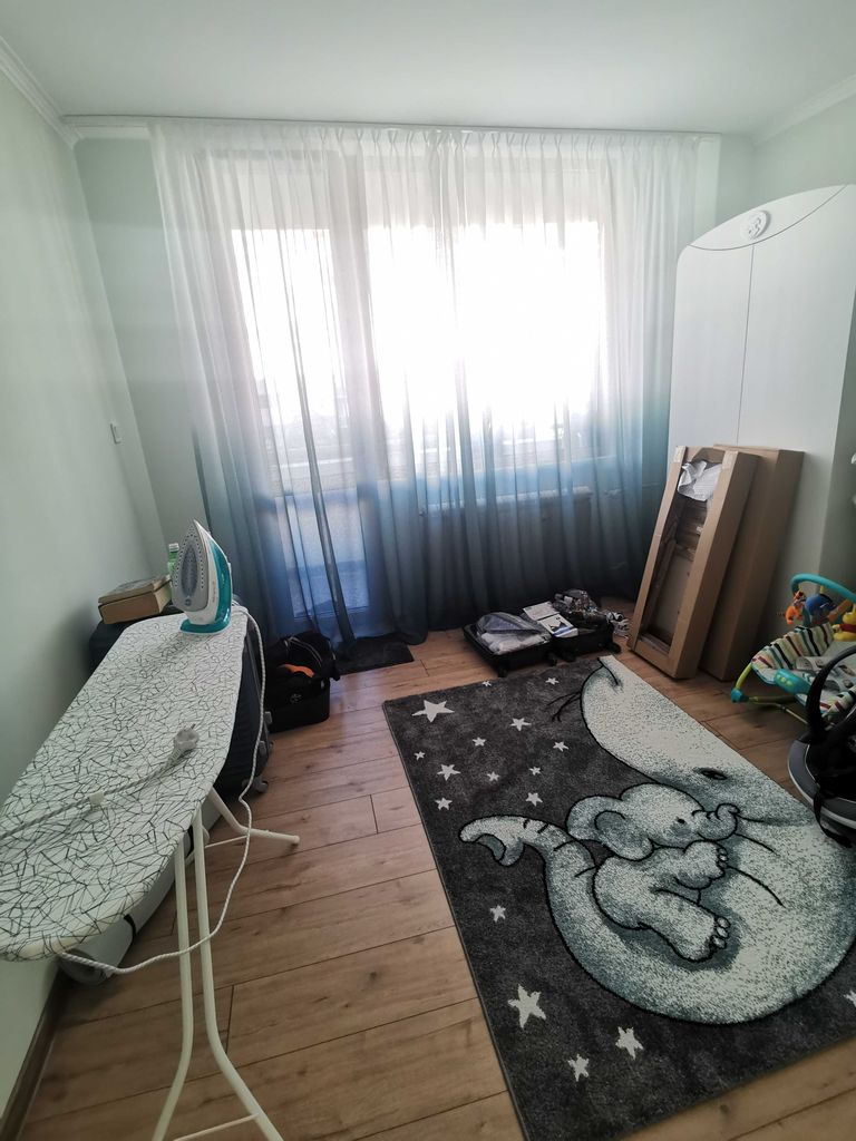 Дава се под наем Тристаен апартамент в София, Младост 3 - 98 кв.м за 612 € - Снимка #3