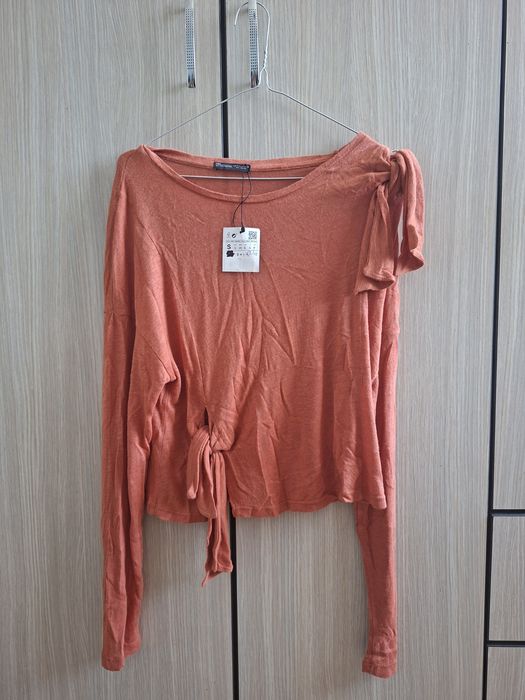 Bluza noua cu eticheta zara