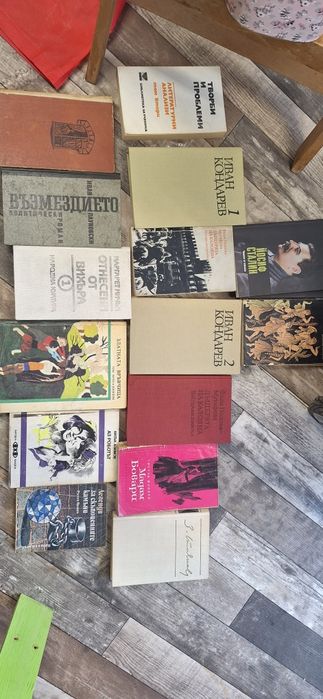 Художествена литература