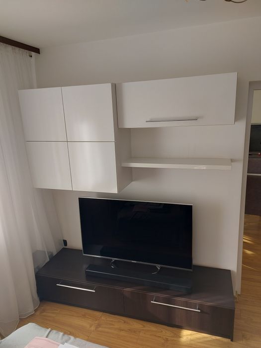 Mobilier living + măsuța