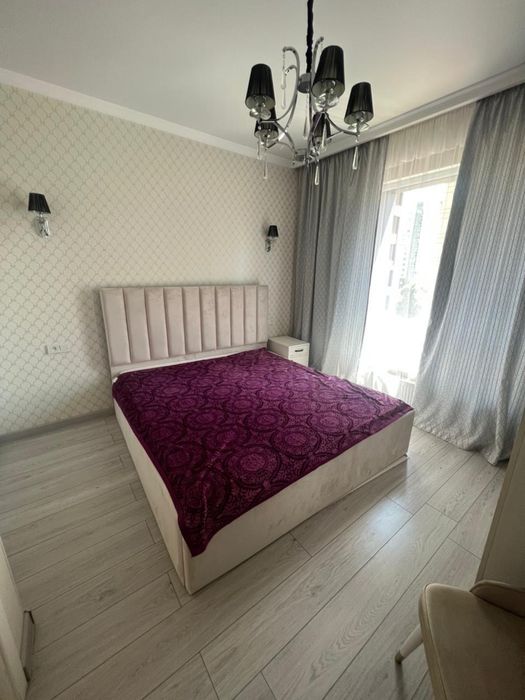 Кровать двуспальная бесплатно