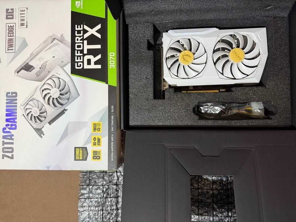Нова видеокарта ZOTAC RTX 3070 Twin Edge OC White Edition
