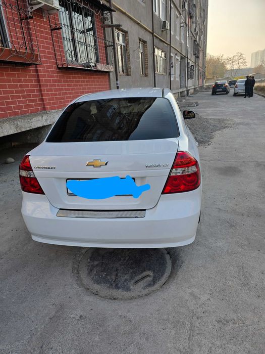 Продаётся Нексия 3