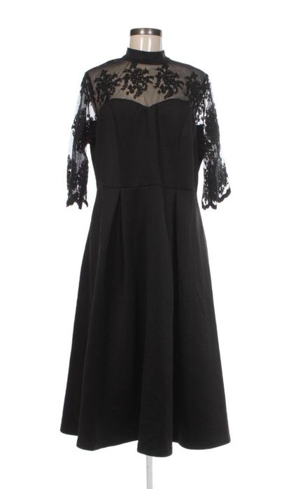 Елегантна рокля голям размер