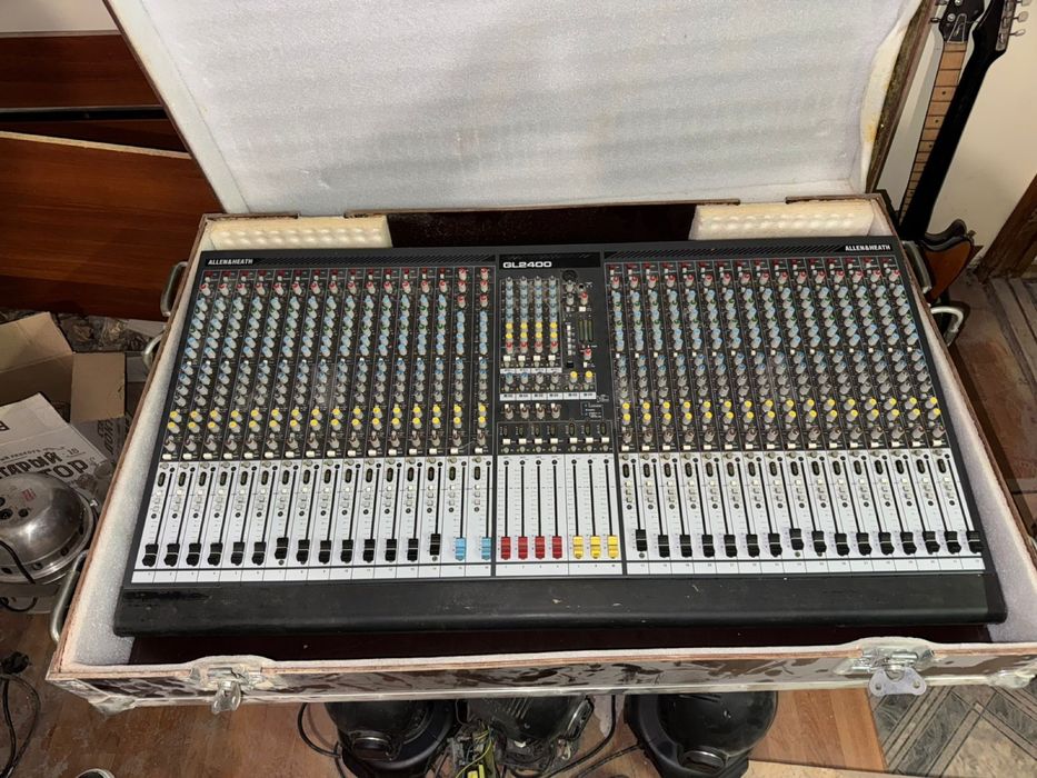 Продаю микшерный пульт