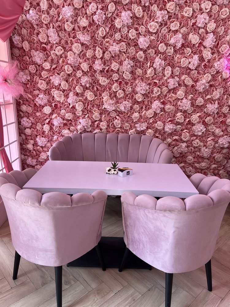 Set Canapea, 2 fotolii si Masă