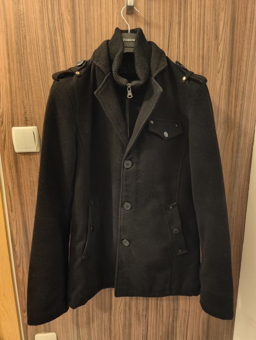 Продавам мъжко  зимно палто, L, 40 лв.