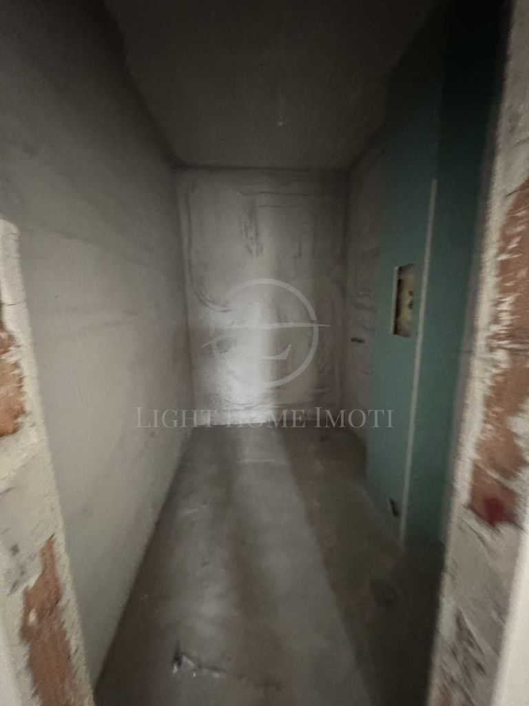 Продава се Четиристаен апартамент в Пловдив, Беломорски - 210 кв.м за 891 €/кв.м - Снимка #6