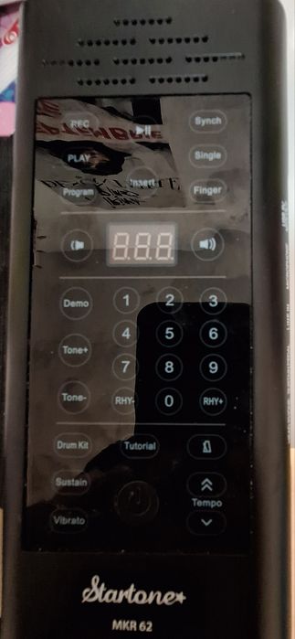 Vand Pian Startonex MKR62,stare de functionare/aspect ca nou