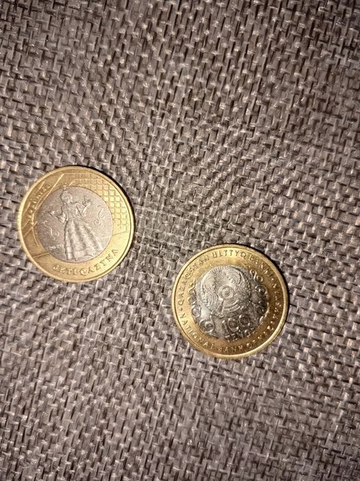Продам монеты 100тенге юбилейные