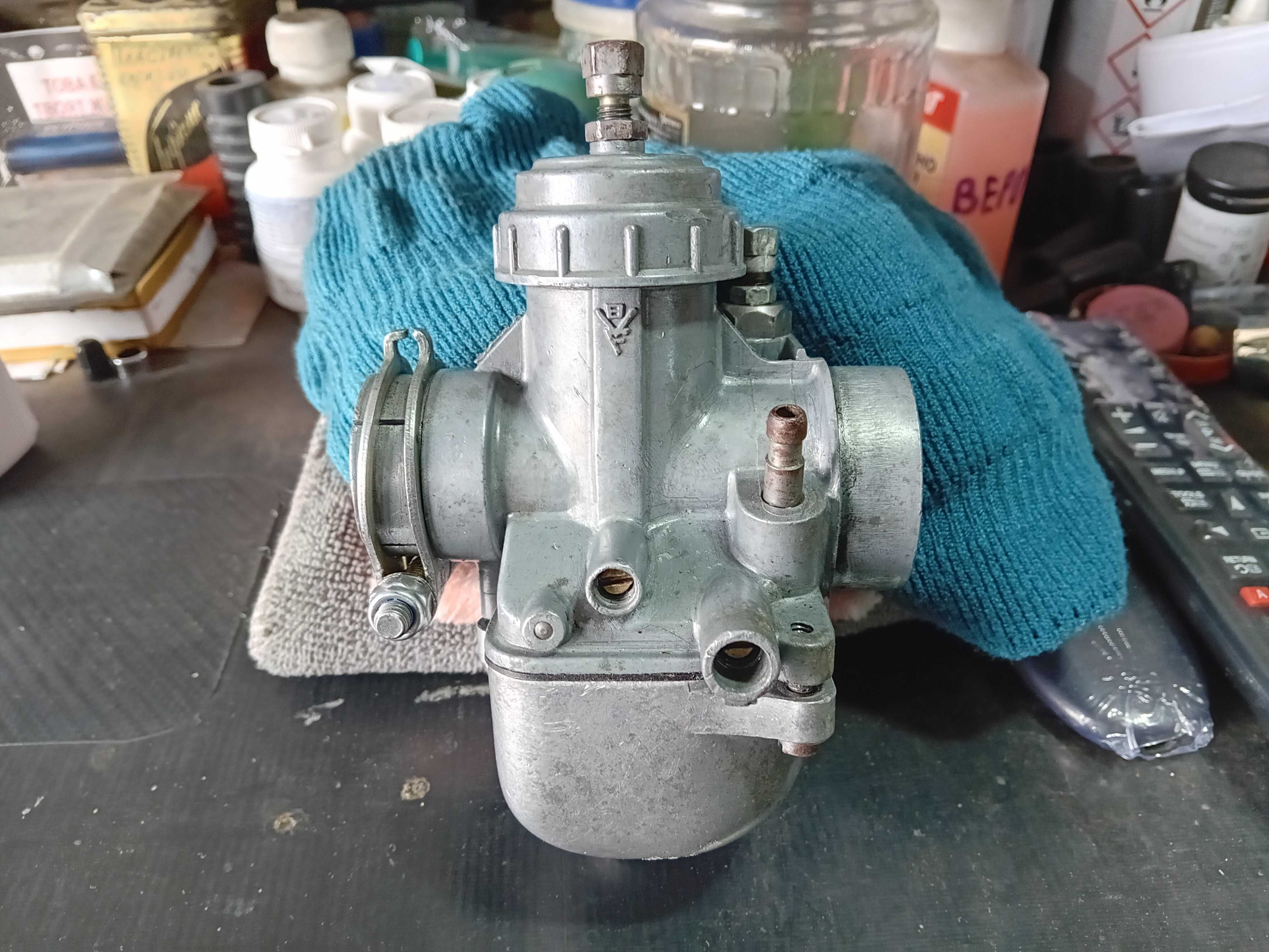 Оригинален карбуратор BVF за MZ ETZ 150.