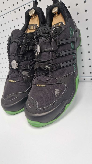 Оригинални мъжки маратонки- Adidas Gore-Tex