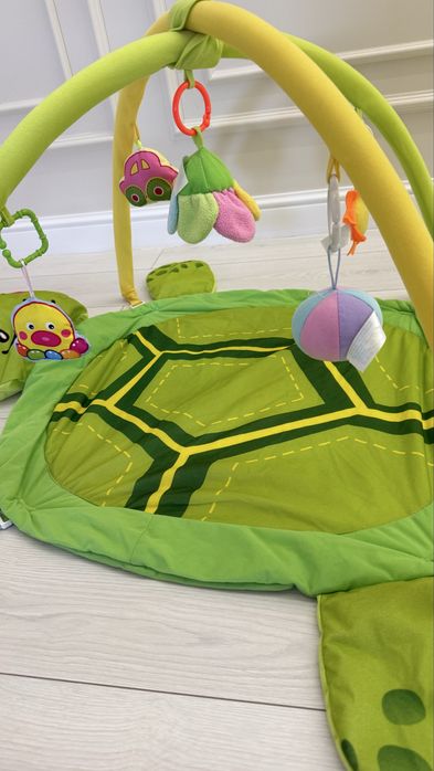 Продам мягкий коврик для малышей