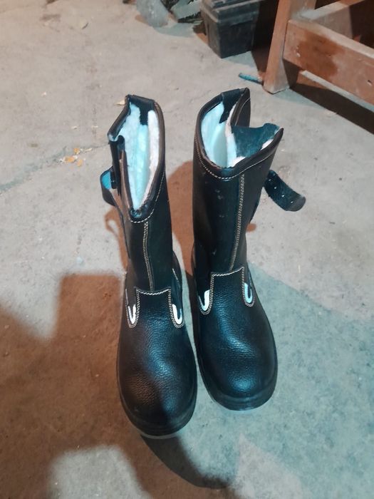 Етік сатылады, бағасы 12 мың