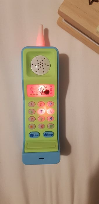 Нов      бизиборд