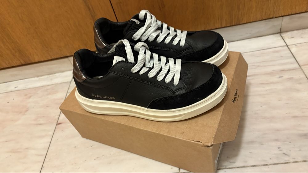 Спортни обувки/сникърси Pepe Jeans