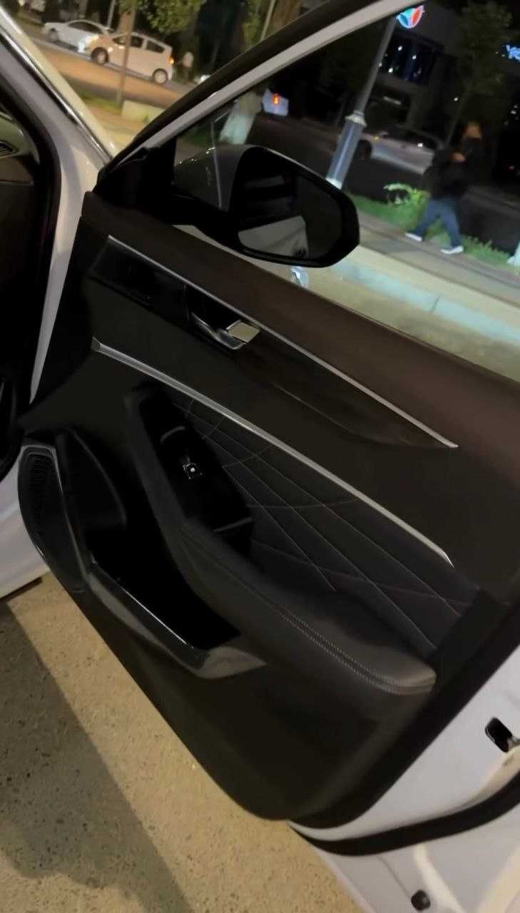 Dongfeng Aeolus A60 Maкс