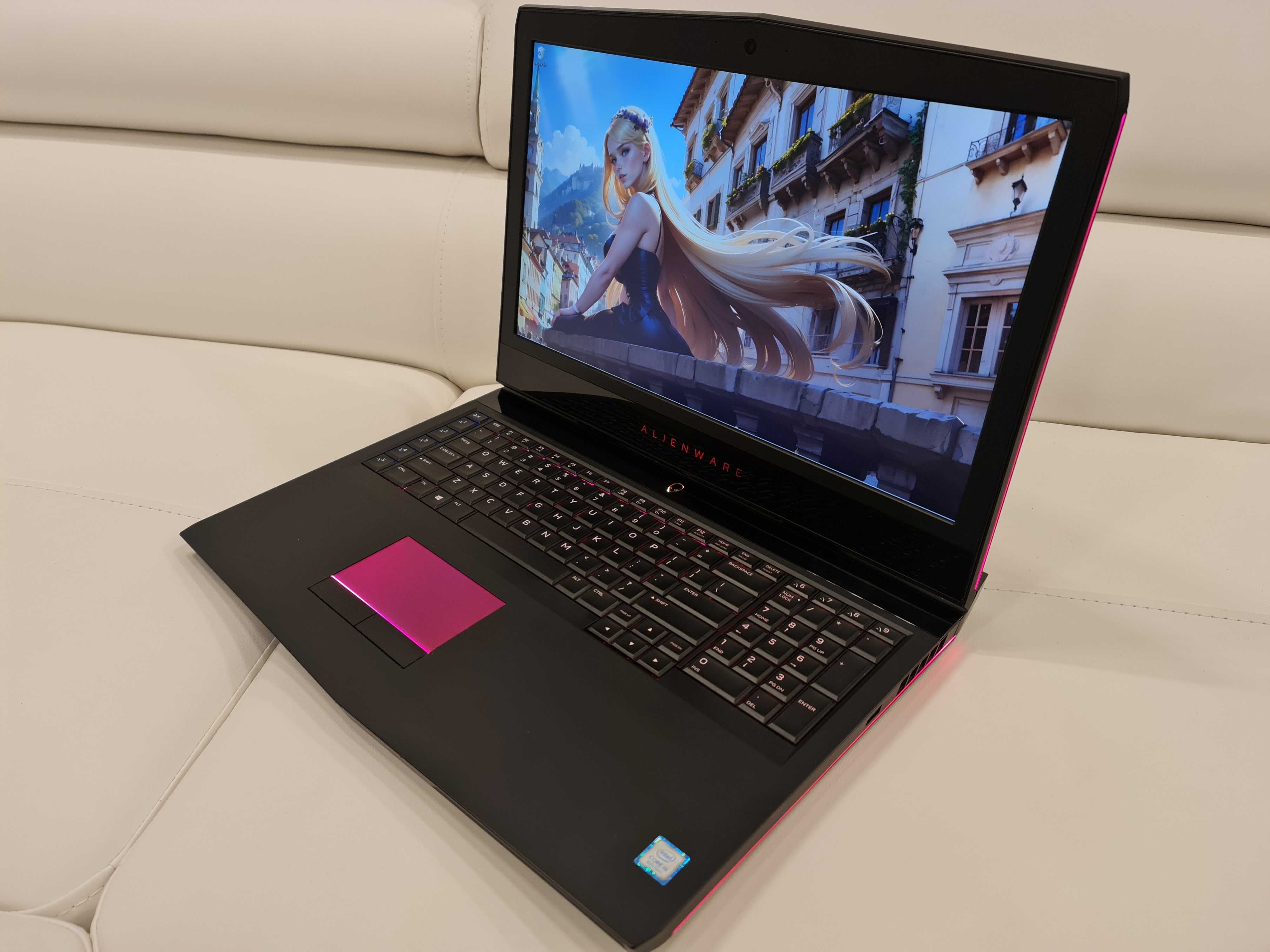 Laptop gaming alienware ,intel core i7-quad core ,video 8 gb GTX 1070