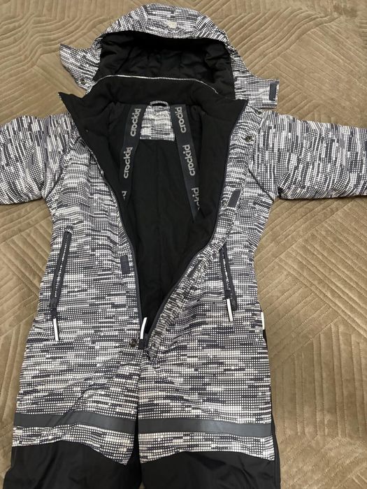 Продам зимний комбинезон