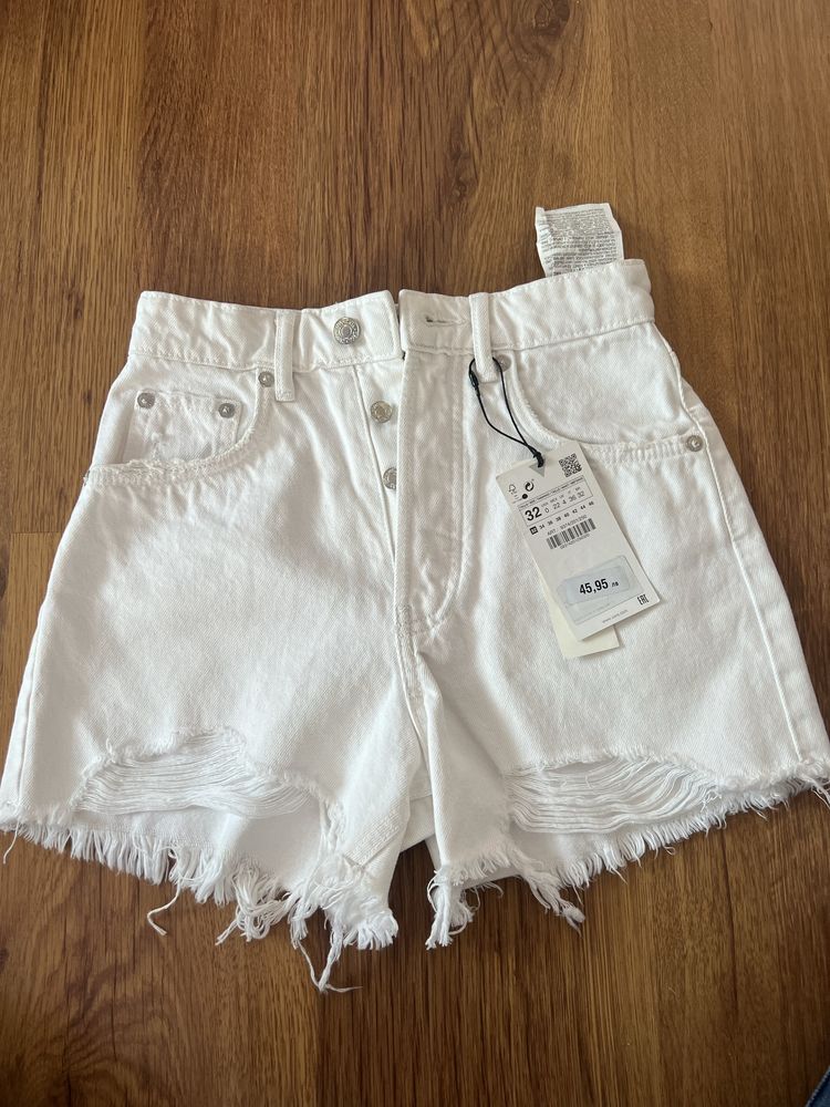 Къси панталони Zara
