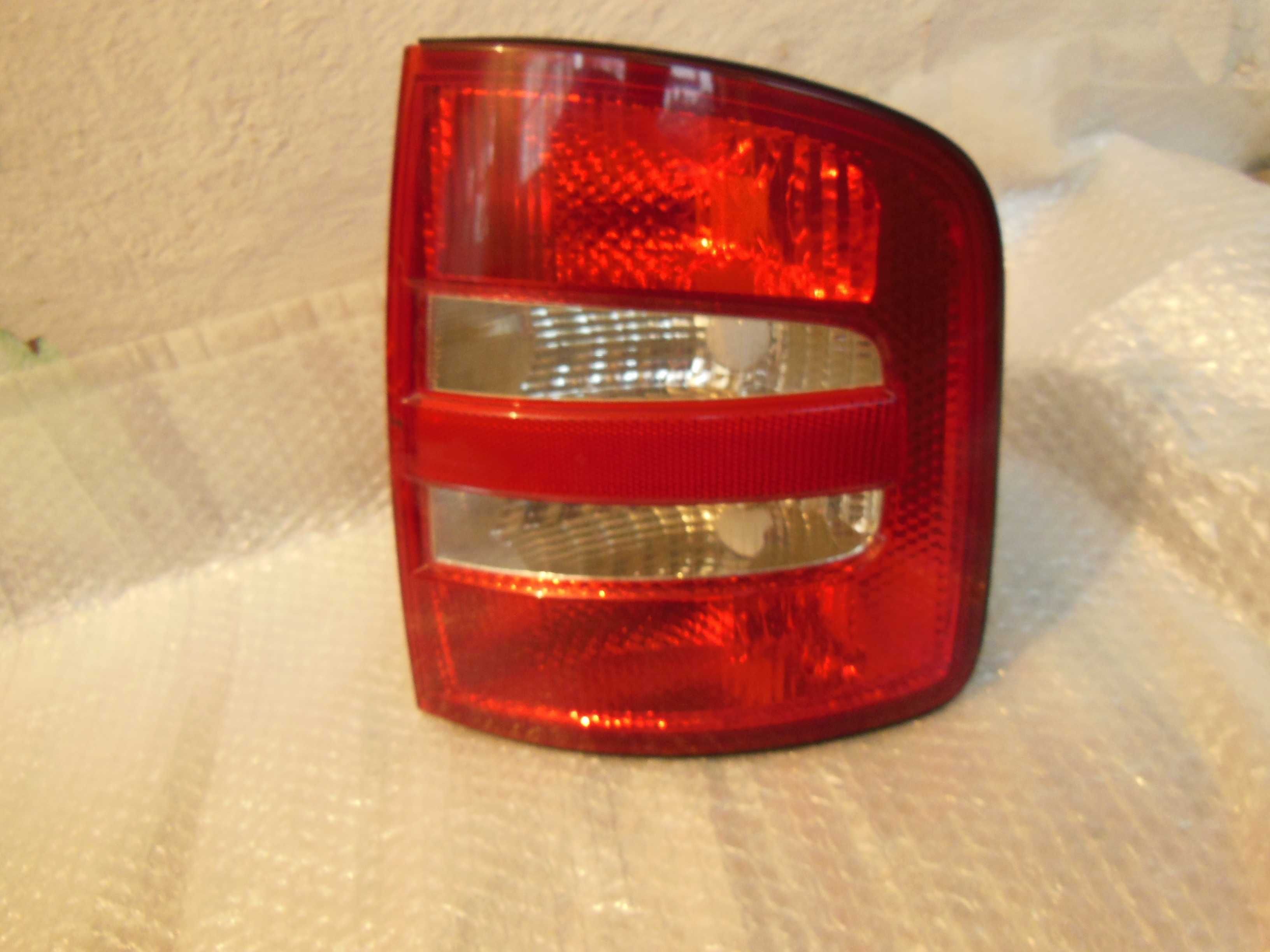 Lampa stop spate Skoda fabia sedan / combi