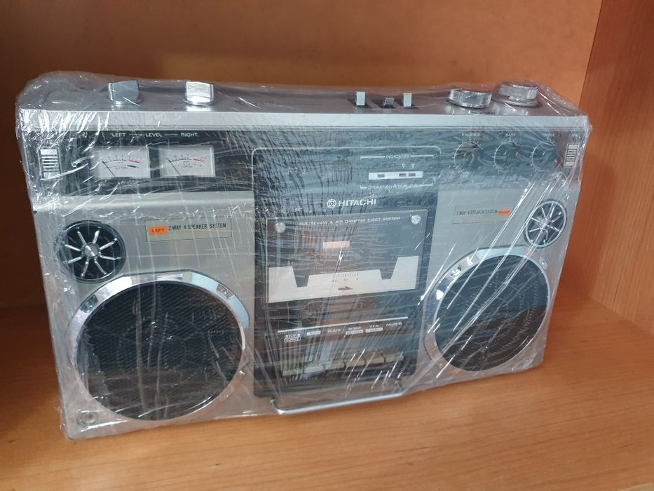 Касетофон Hitachi tkr 8155e
