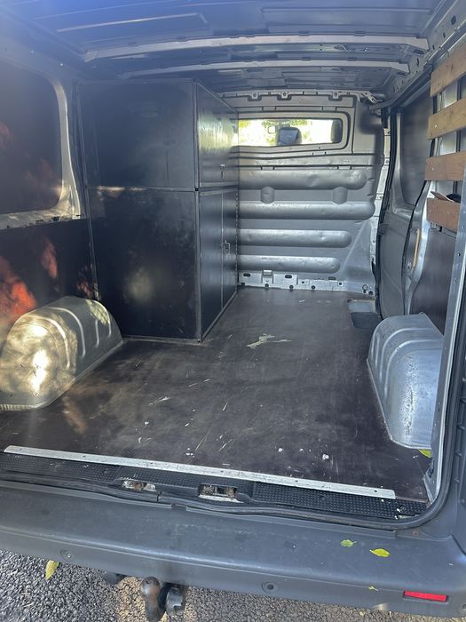 Renault Trafic, Cutie Automata