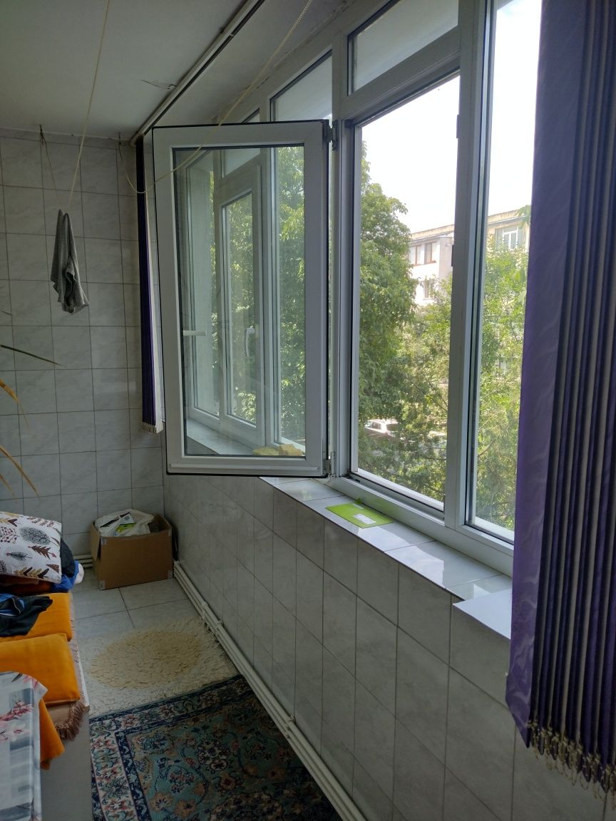 Vând apartament 2 camere