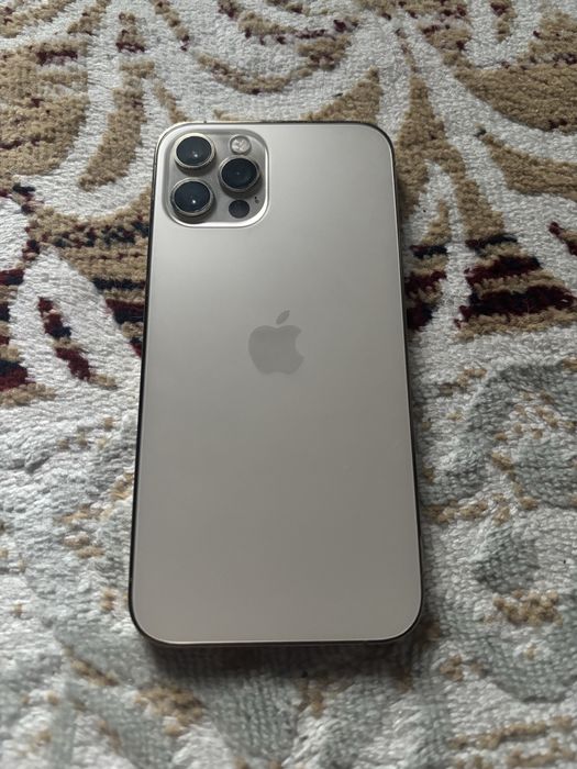 Продам iPhone 12 Pro