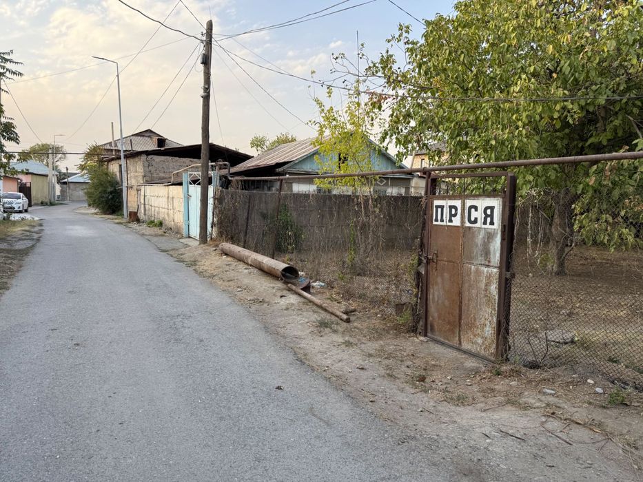 Продается дом в центре аксукента улица заводская