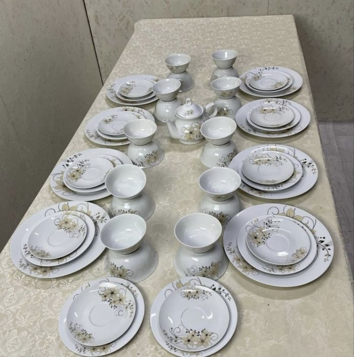 Продам набор посуды