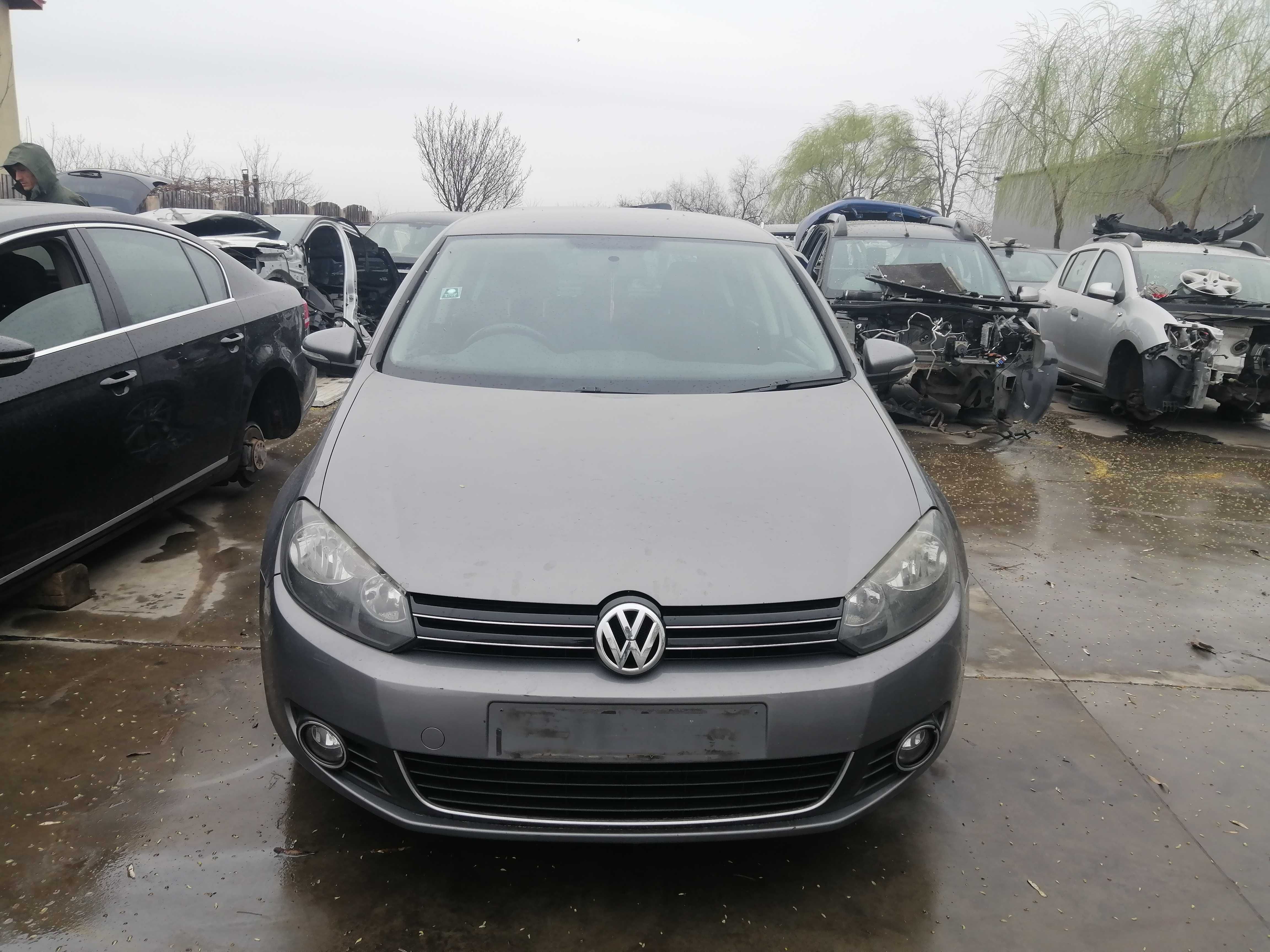 Dezmembram Volkswagen Golf 6