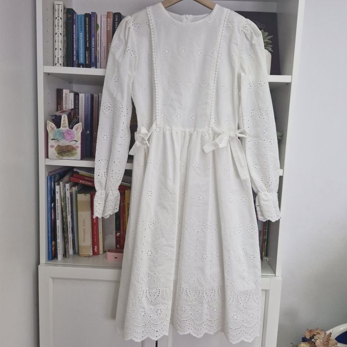 Rochita fetite 14-15 ani