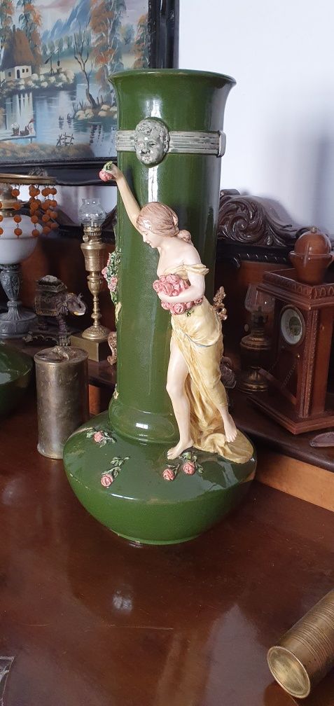 Pereche vaze inceput anii 1900 majolica superbe inaltime 60 cm