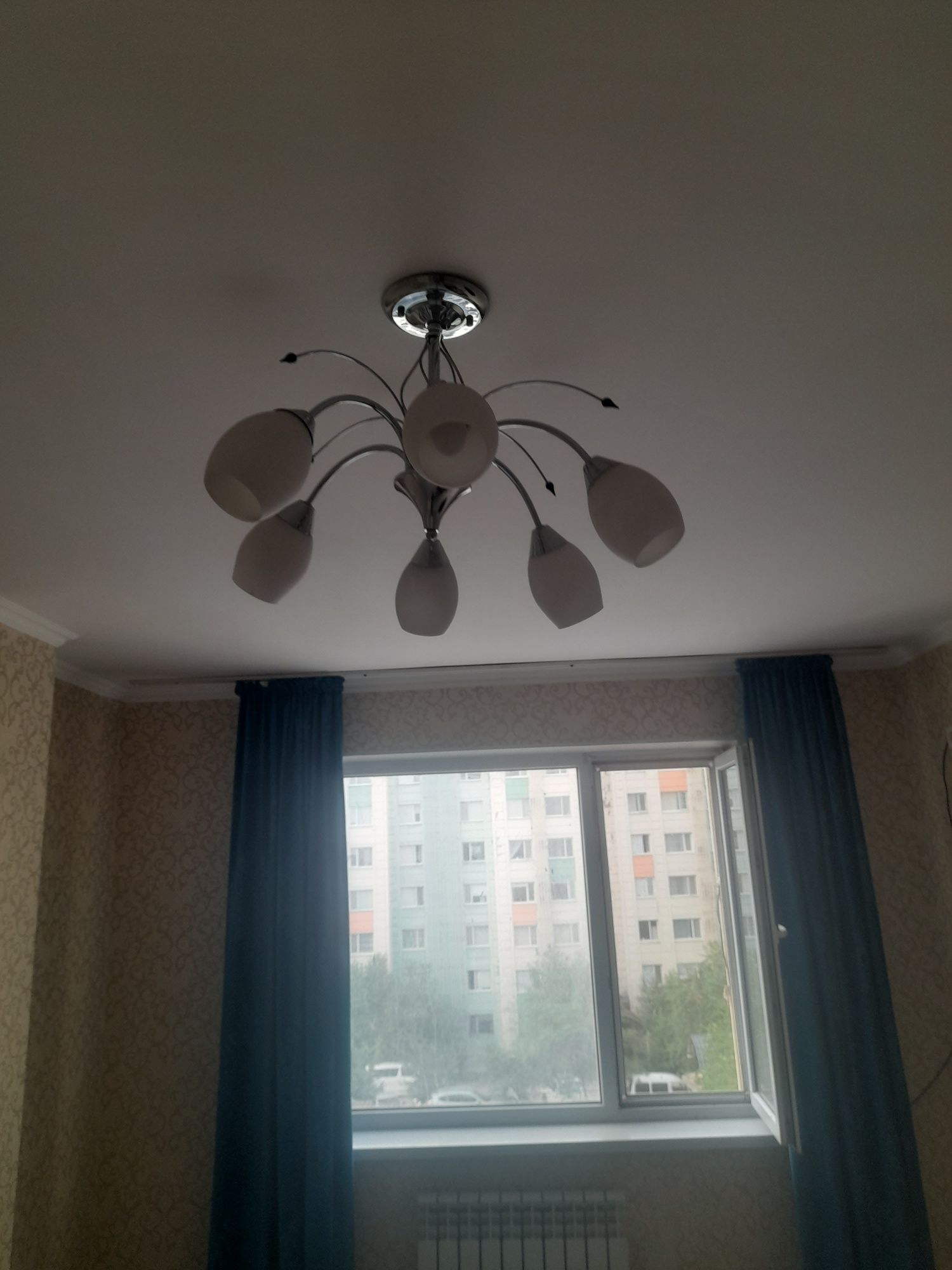 ЛЛюстра 3шт состояние нормальный
