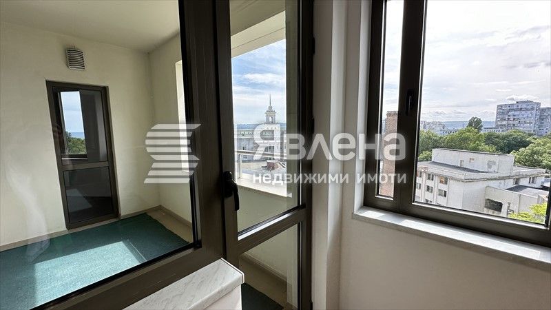 Дава се под наем Офис в Варна, Чайка - 137 кв.м за 1370 € - Снимка #11