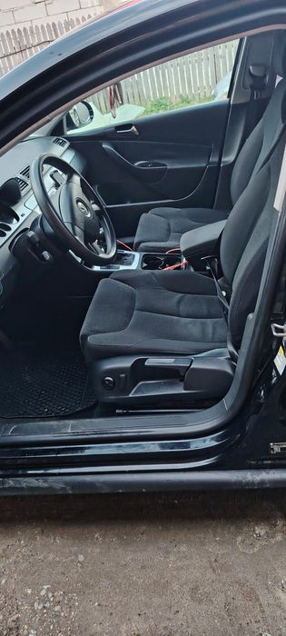 Vând volkswagen pasat b6 2008
