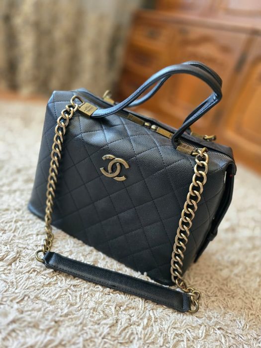 Сумка женская чёрная