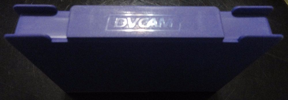 Кассеты DV CAM с фильмами (более 300 штук)