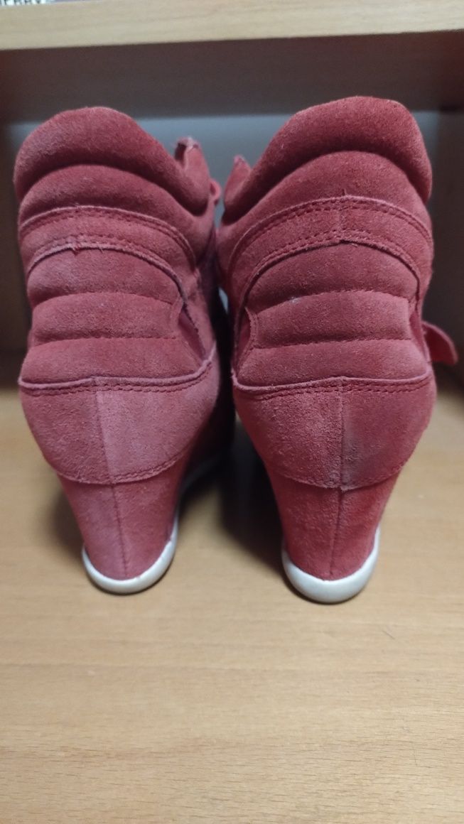 Botine damă 39, platformă ascunsă