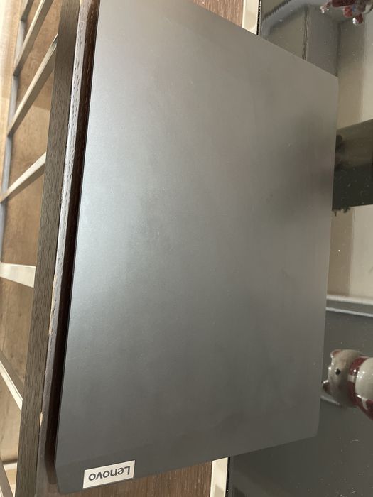 Vând laptop ideapadGAMING