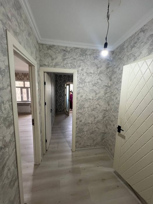 Яшнабадский район, продаётся квартира 2/3/4 кирпичный, собственник