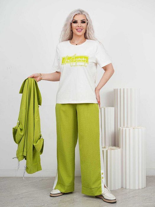 Женская спортивная тройка