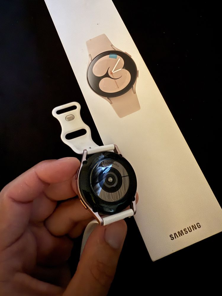 Часовник Samsung Galaxy Watch 4